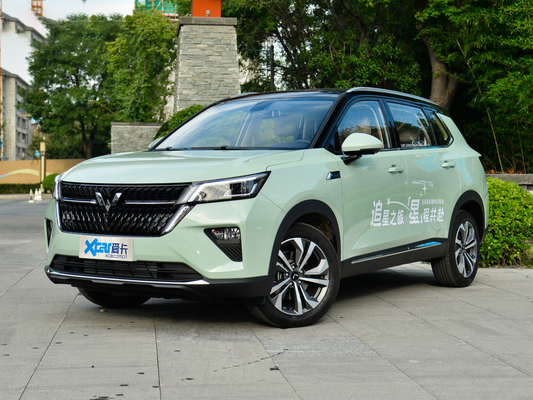 Automobili di SUV del compatto della benzina SAIC-GM-Wuling con CVT 1.5T 108kw
