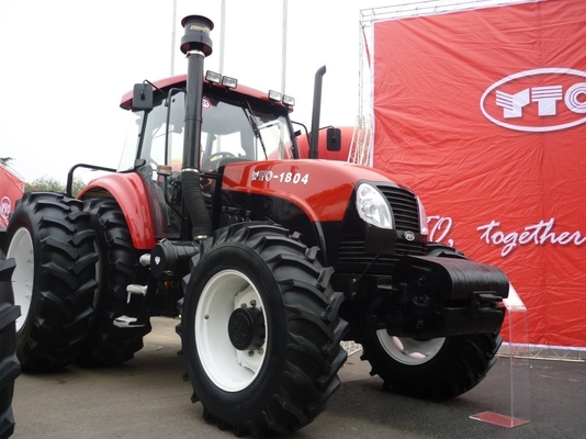 Trattore a ruote agricoltura 50HP-200HP dell'azienda agricola YTO-LG1504