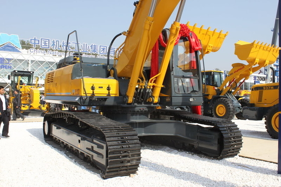 Sinomach 34 Ton Heavy Duty Crawler Excavator ha valutato la capacità 1.7m3 del secchio