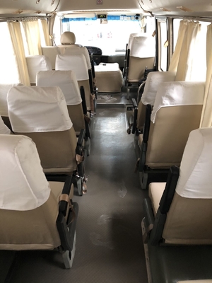 Buona prestazione 2009 del sottobicchiere di Toyota del sottobicchiere del bus del passeggero usata sedili del motore 90kw 21 più alta