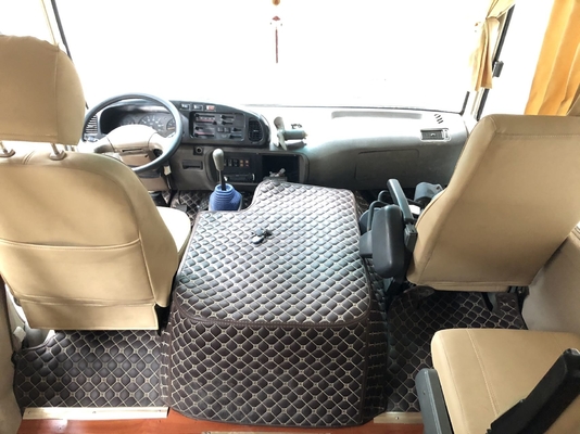 Buona prestazione 2009 del sottobicchiere di Toyota del sottobicchiere del bus del passeggero usata sedili del motore 90kw 21 più alta