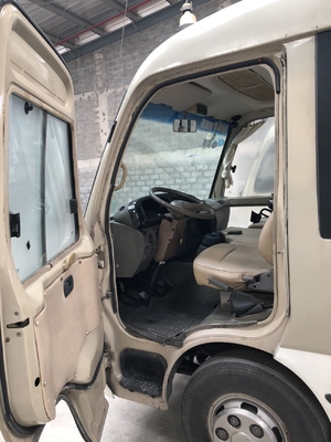 Buona prestazione 2009 del sottobicchiere di Toyota del sottobicchiere del bus del passeggero usata sedili del motore 90kw 21 più alta