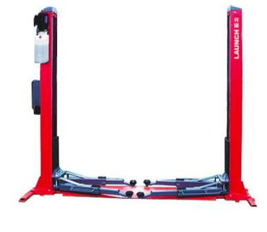 Lancio automatico 4 Ton Two Post Automotive Lift in di riserva