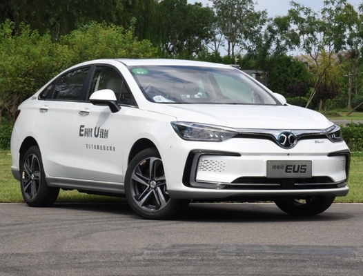 Gamma intelligente dell'automobile elettrica 416km di Baic della lunga autonomia della berlina EU5 R500