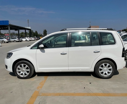 Volkswagen ristrutturato ha utilizzato l'autoveicolo Touran MPV 6 Seater 86000km
