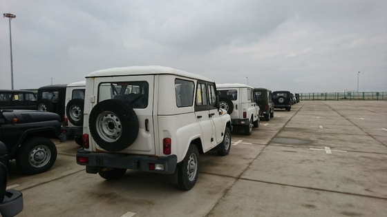 5 azionamento UAZ Hunter Used Motor Vehicle 2.7L 128HP della ruota del manuale 4 di velocità