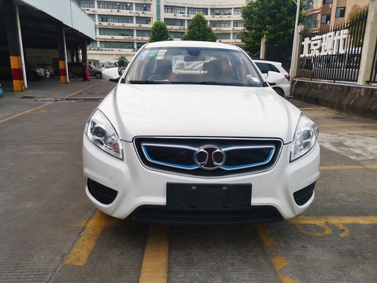 Automobile elettrica 100kw 260NM della berlina EU260