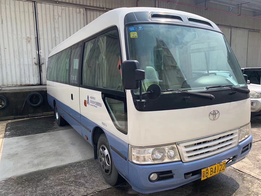 euro diesel 4,0 3 di Seater del bus 23 del passeggero del sottobicchiere di 4.0L 100kw Toyota